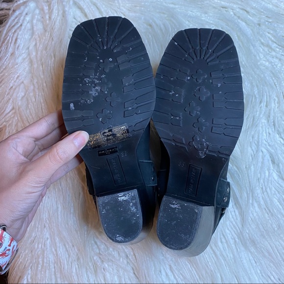 SIXTYSEVEN black square toe heeled ankle boots - Picture 9 of 10